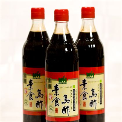 KM01 Vegetarian Black Vinegar 600ml 素食烏酢